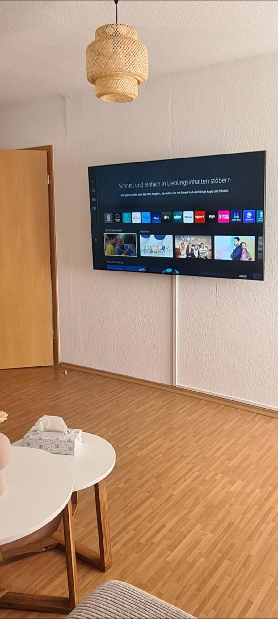 Stilvolle Ferienwohnung Free Parking, Space, Wlan Niestetal Εξωτερικό φωτογραφία