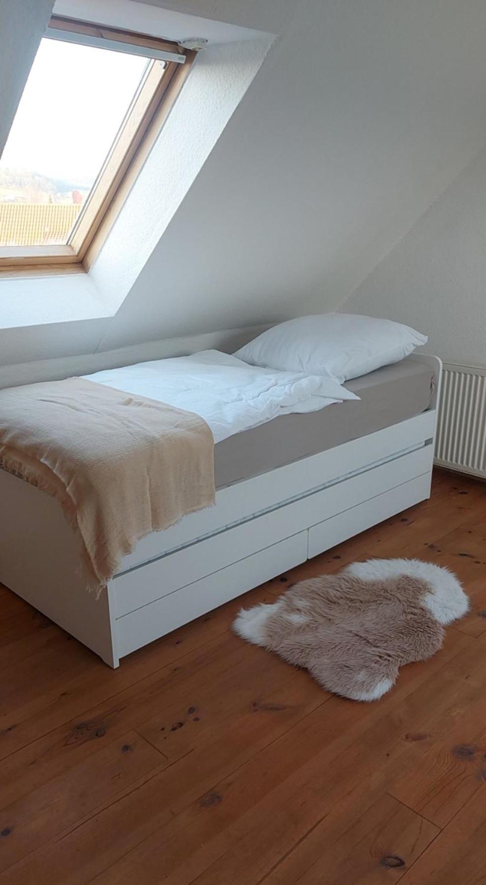 Stilvolle Ferienwohnung Free Parking, Space, Wlan Niestetal Εξωτερικό φωτογραφία